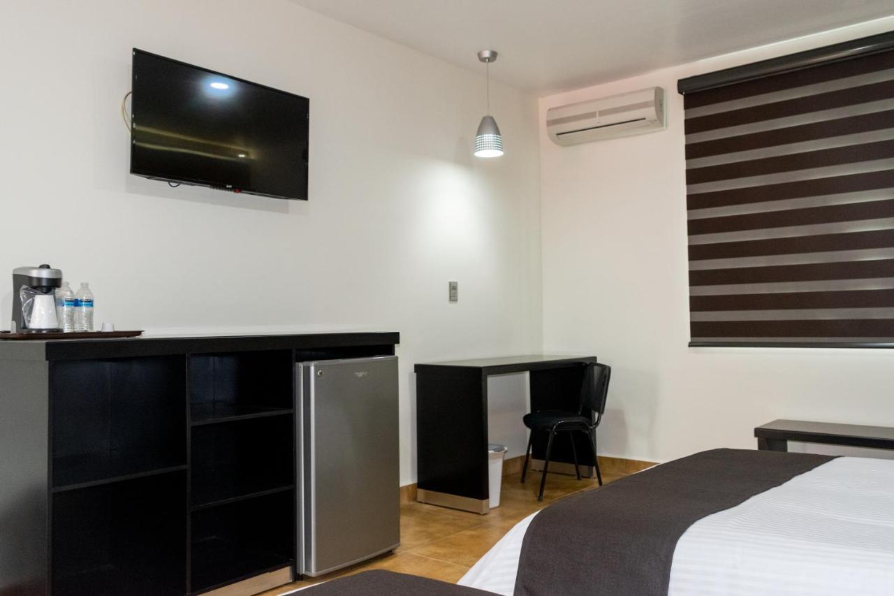 Hotel 5 Inn Plus Λεόν Εξωτερικό φωτογραφία