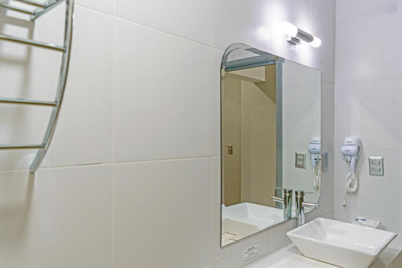 Hotel 5 Inn Plus Λεόν Εξωτερικό φωτογραφία